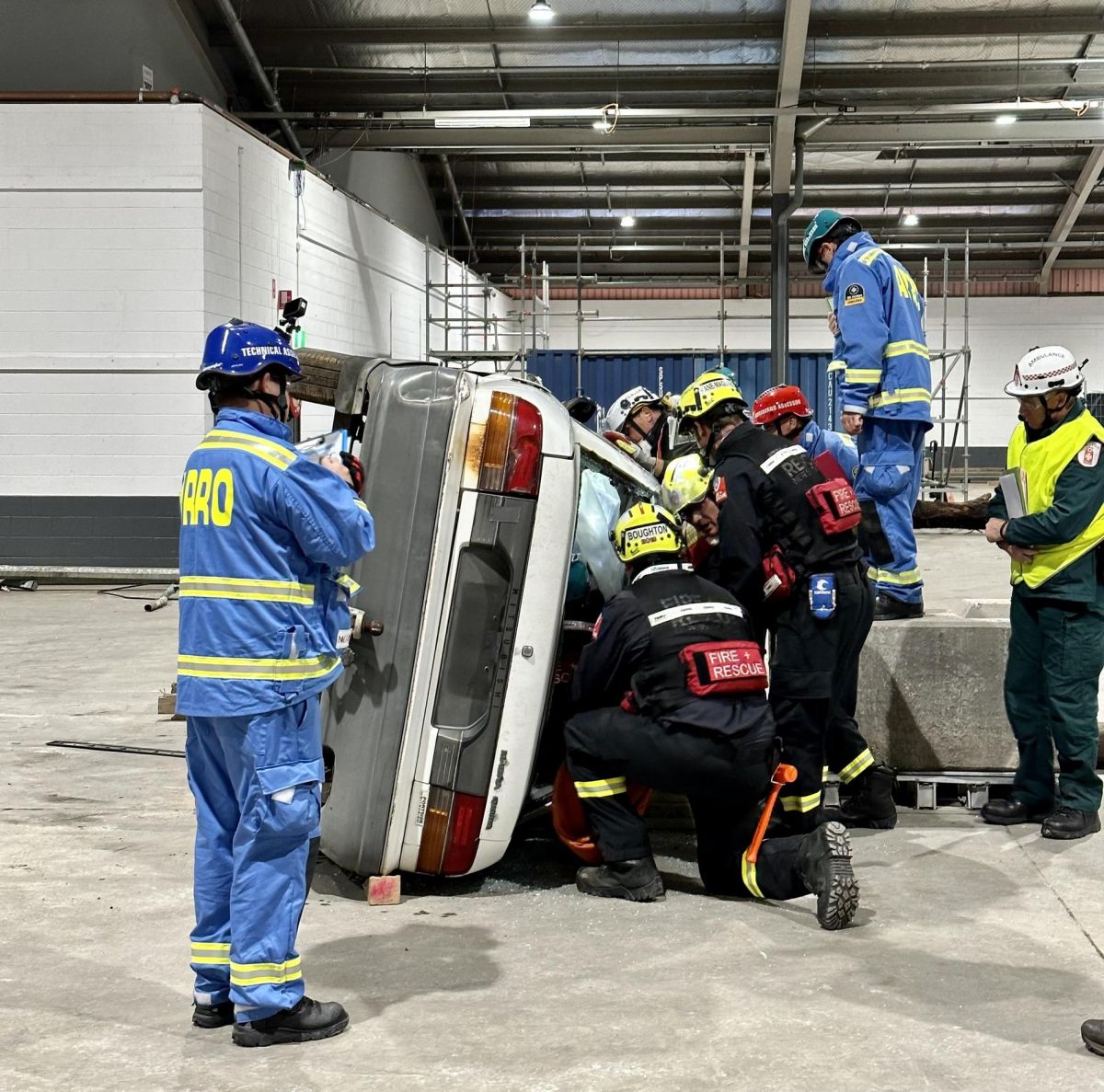Fire and Rescue NSW crews prove their mettle in major road rescue ...